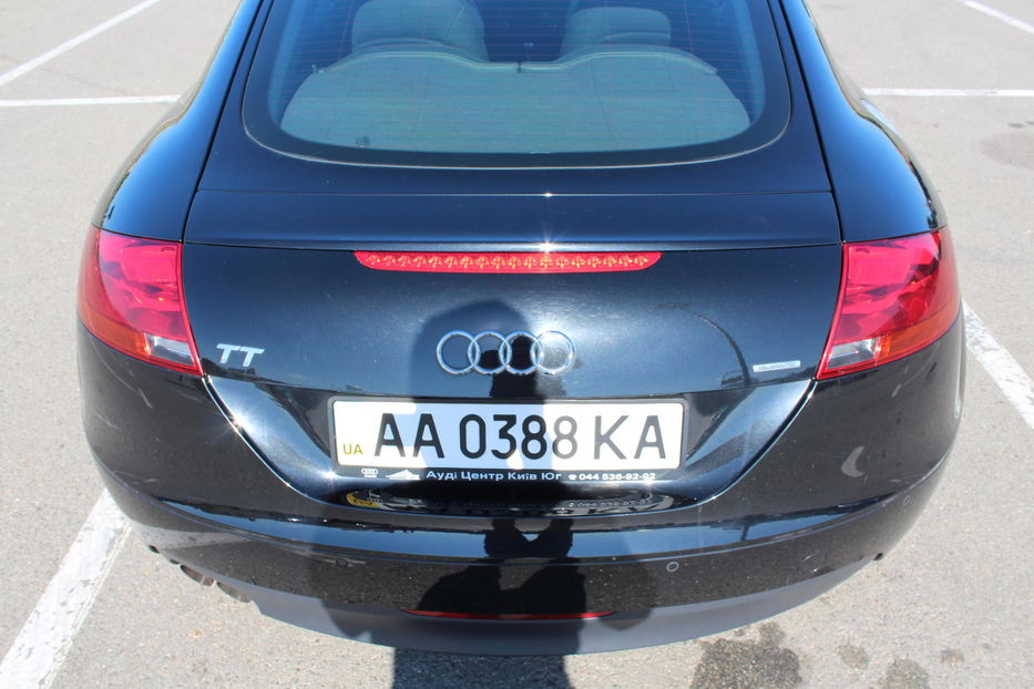 Продам Audi TT 2.0 TFSI Quattro CCZA DSG6 2010 года в Киеве