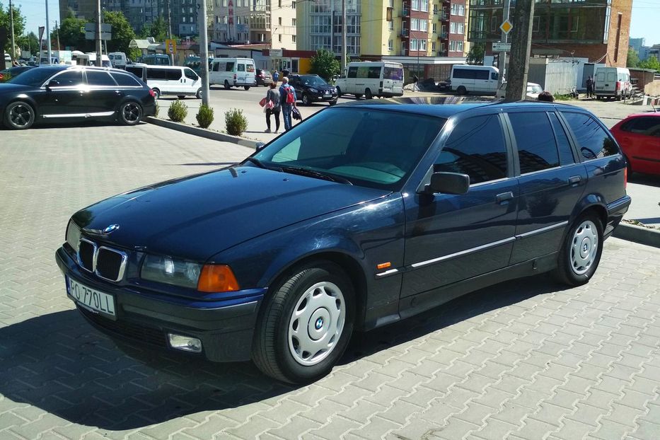 Продам BMW 325 1998 года в Хмельницком