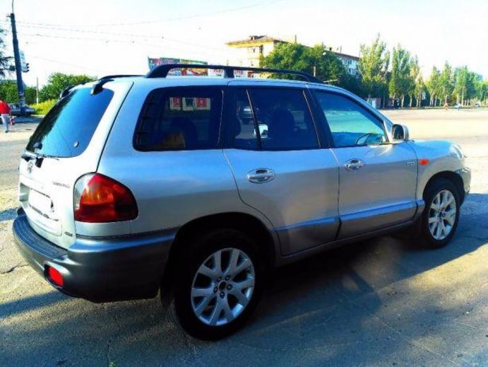 Продам Hyundai Santa FE CRDI 2.0 Diesel 4WD 2004 года в Луганске