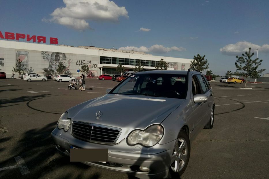 Продам Mercedes-Benz C-Class W203 2001 года в Николаеве