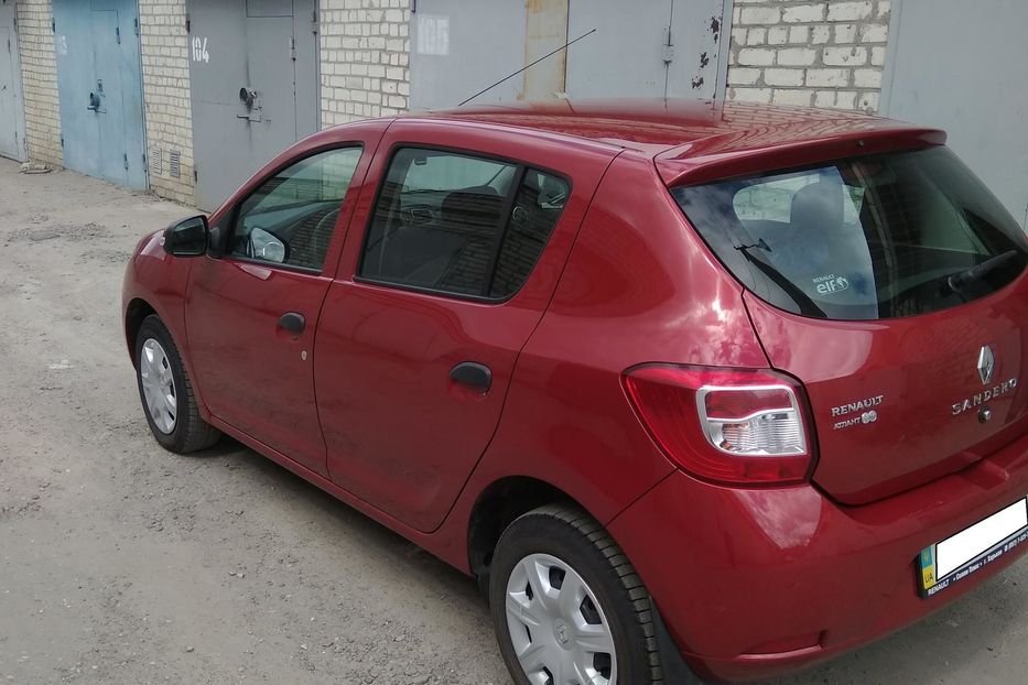 Продам Renault Sandero 2013 года в Харькове