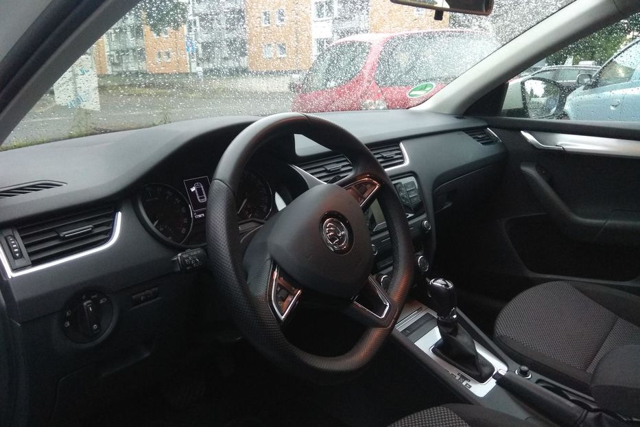 Продам Skoda Octavia A7 2014 года в Харькове