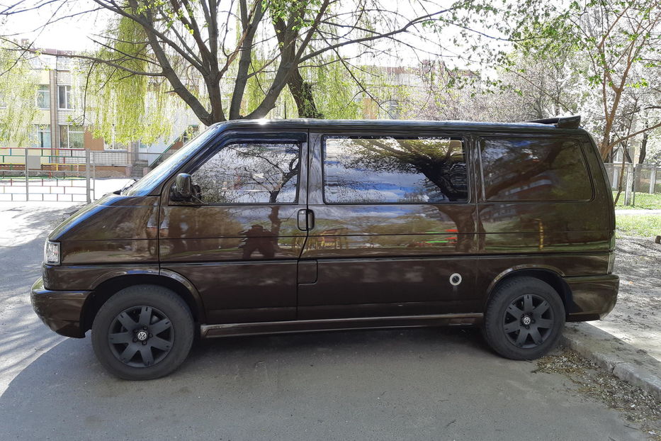 Продам Volkswagen T4 (Transporter) пасс. 1999 года в Киеве