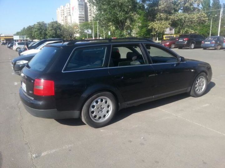 Продам Audi A6 Avant 2000 года в Киеве