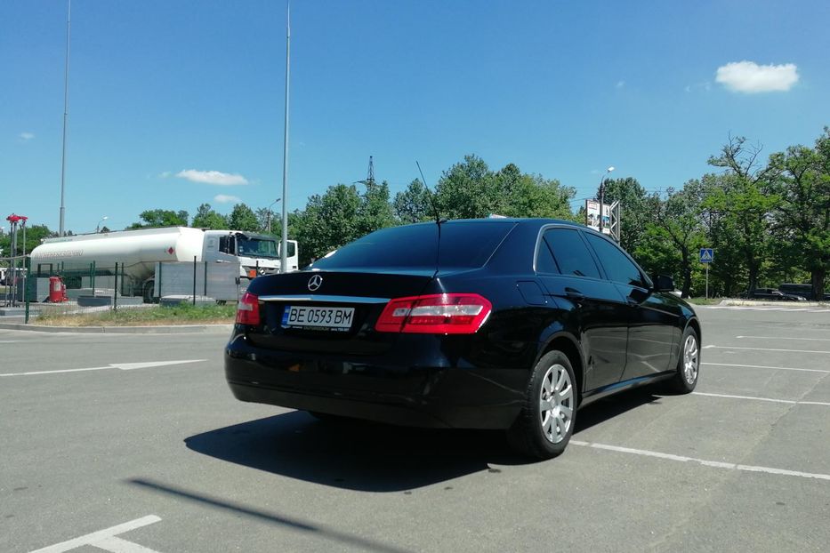 Продам Mercedes-Benz E-Class W 212 2010 года в Николаеве