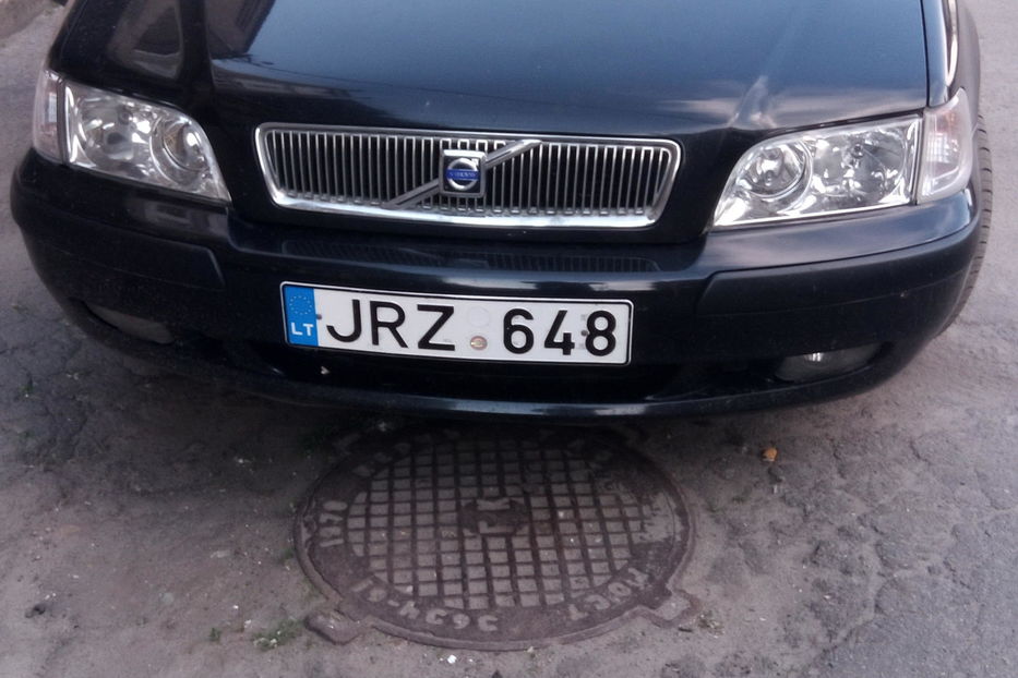 Продам Volvo V40 2002 года в Днепре