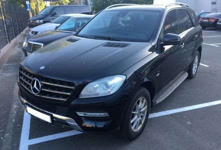 Продам Mercedes-Benz ML 350 2012 года в Киеве