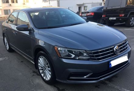 Продам Volkswagen Passat B8 SE 2016 года в Киеве