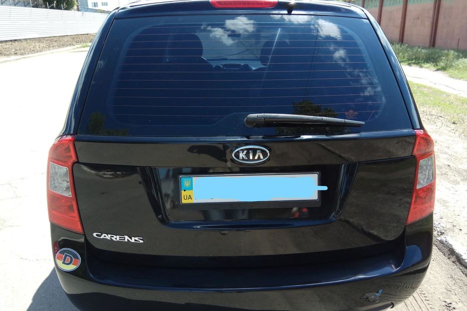 Продам Kia Carens 2007 года в Киеве