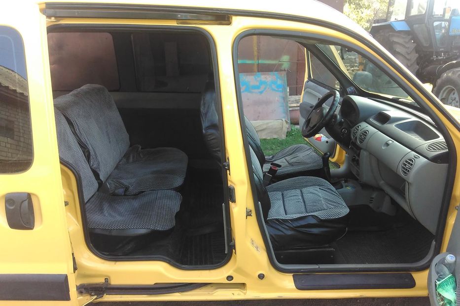 Продам Renault Kangoo пасс. 2006 года в г. Новомиргород, Кировоградская область