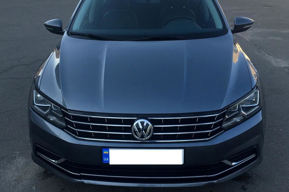 Продам Volkswagen Passat B8 SE 2016 года в Киеве