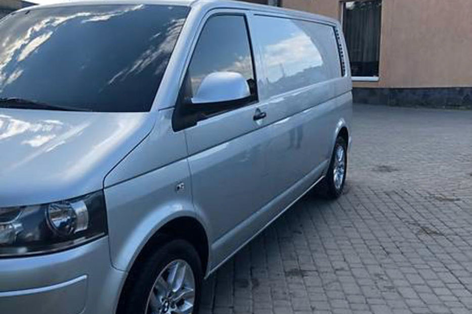 Продам Volkswagen T5 (Transporter) груз 2013 года в г. Мукачево, Закарпатская область