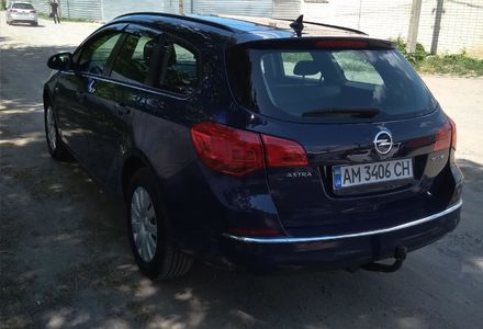 Продам Opel Astra J SPORT TOURER 96 kv 2013 года в г. Бердичев, Житомирская область