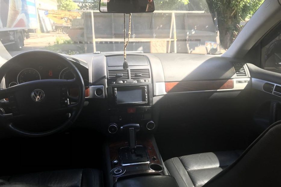 Продам Volkswagen Touareg 2005 года в Киеве