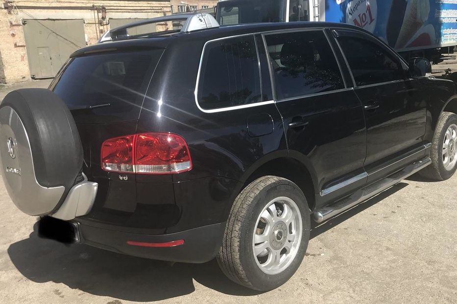 Продам Volkswagen Touareg 2005 года в Киеве