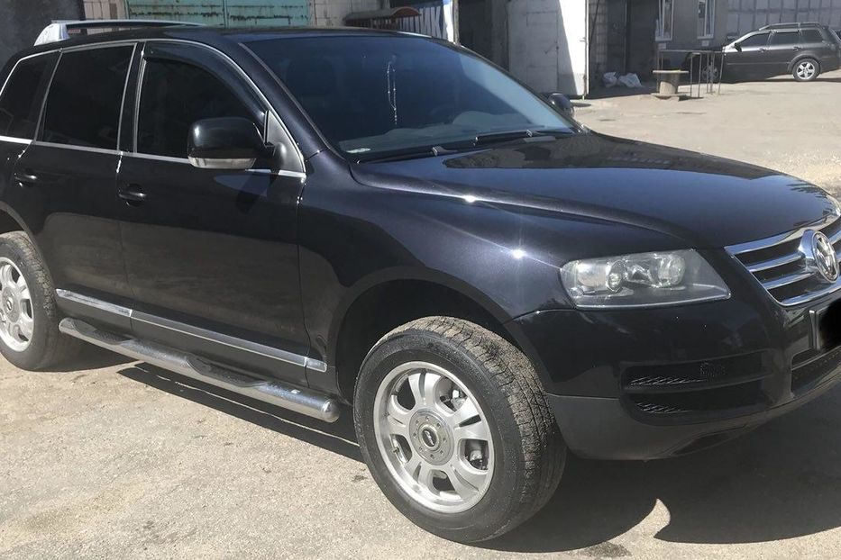 Продам Volkswagen Touareg 2005 года в Киеве