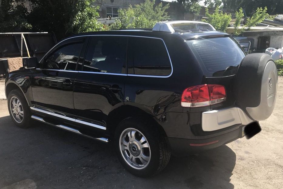 Продам Volkswagen Touareg 2005 года в Киеве