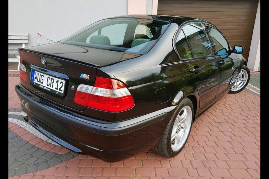 Продам BMW 318 2004 года в Одессе