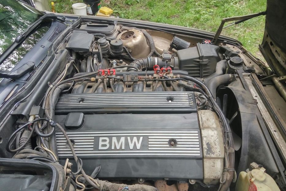 Продам BMW 520 1992 года в Сумах