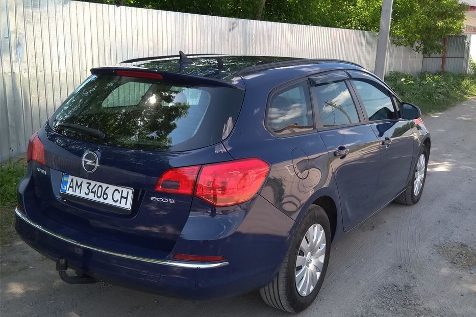 Продам Opel Astra J SPORT TOURER 96 kv 2013 года в г. Бердичев, Житомирская область
