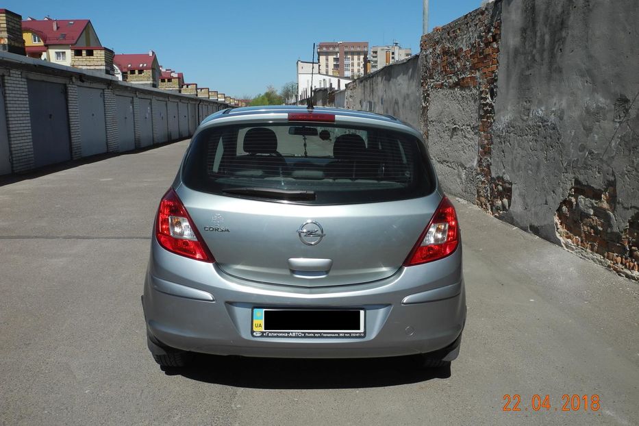 Продам Opel Corsa Enjoy 2013 года в Львове