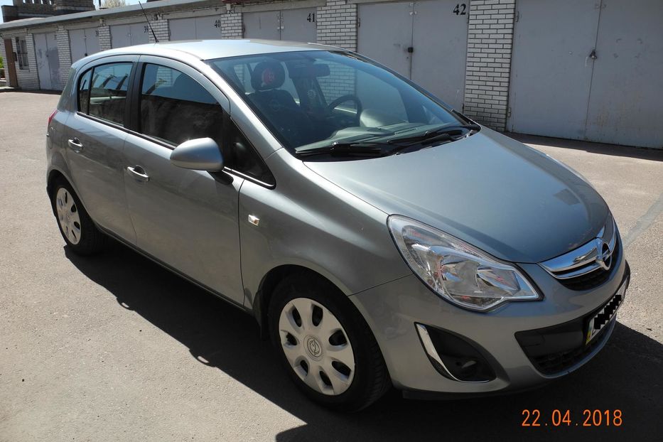 Продам Opel Corsa Enjoy 2013 года в Львове