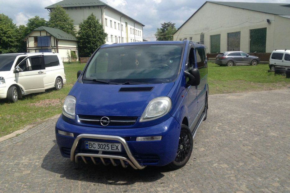 Продам Opel Vivaro пасс. 2005 года в г. Дрогобыч, Львовская область