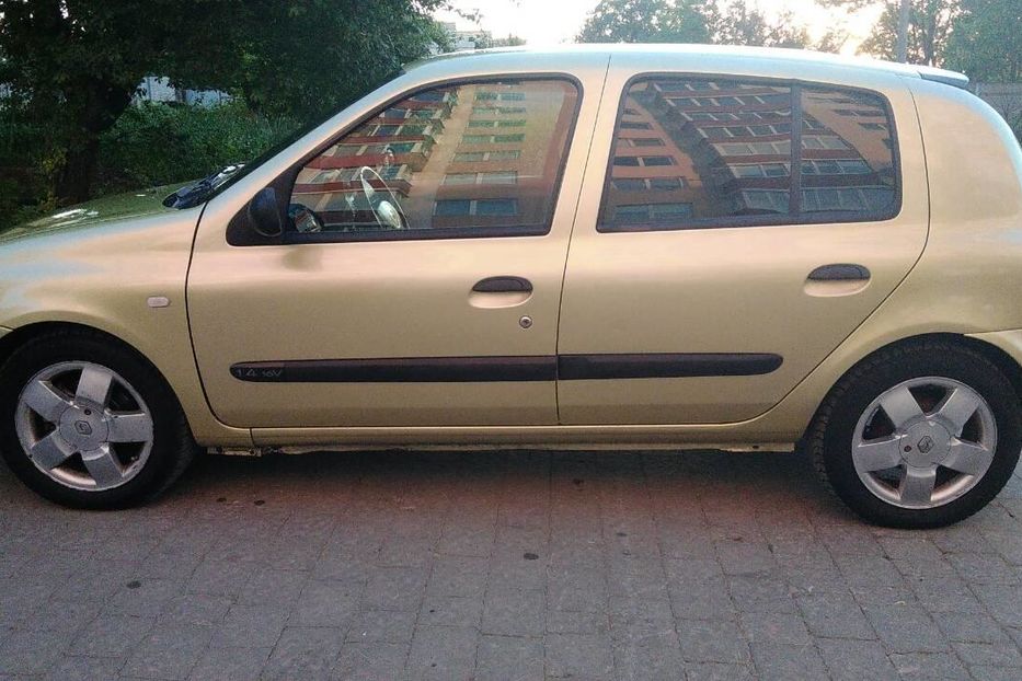 Продам Renault Clio 2004 года в г. Кузнецовск, Ровенская область