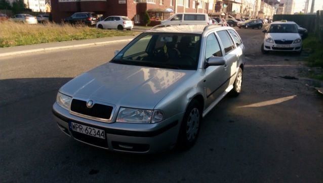 Продам Skoda Octavia 2 2002 года в Киеве