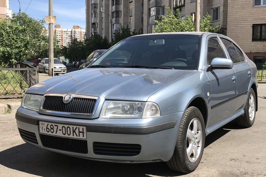 Продам Skoda Octavia элеганс 2002 года в Киеве