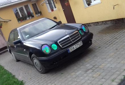 Продам Mercedes-Benz 210 1998 года в Львове