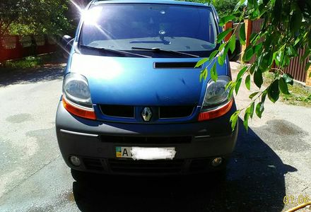 Продам Renault Trafic пасс. 2006 года в Киеве