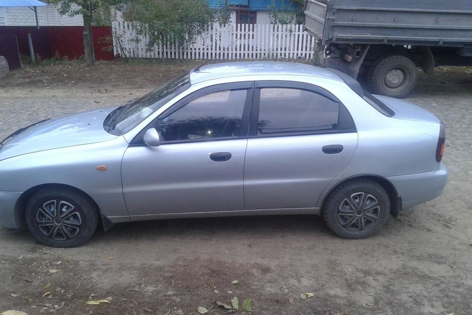 Продам Daewoo Lanos 2010 года в Киеве