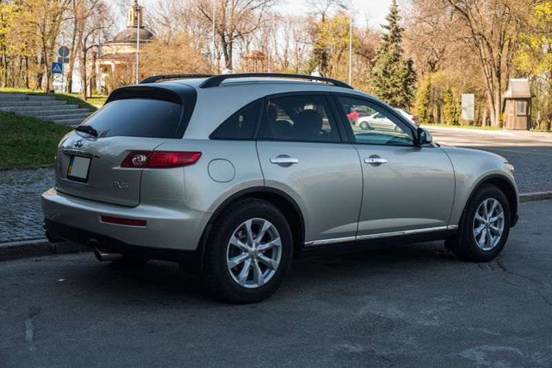 Продам Infiniti FX 35 2007 года в Киеве