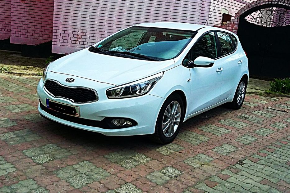 Продам Kia Ceed 2014 года в Днепре