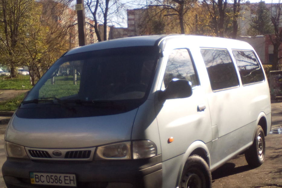 Продам Kia Pregio пасс. 2003 года в Львове