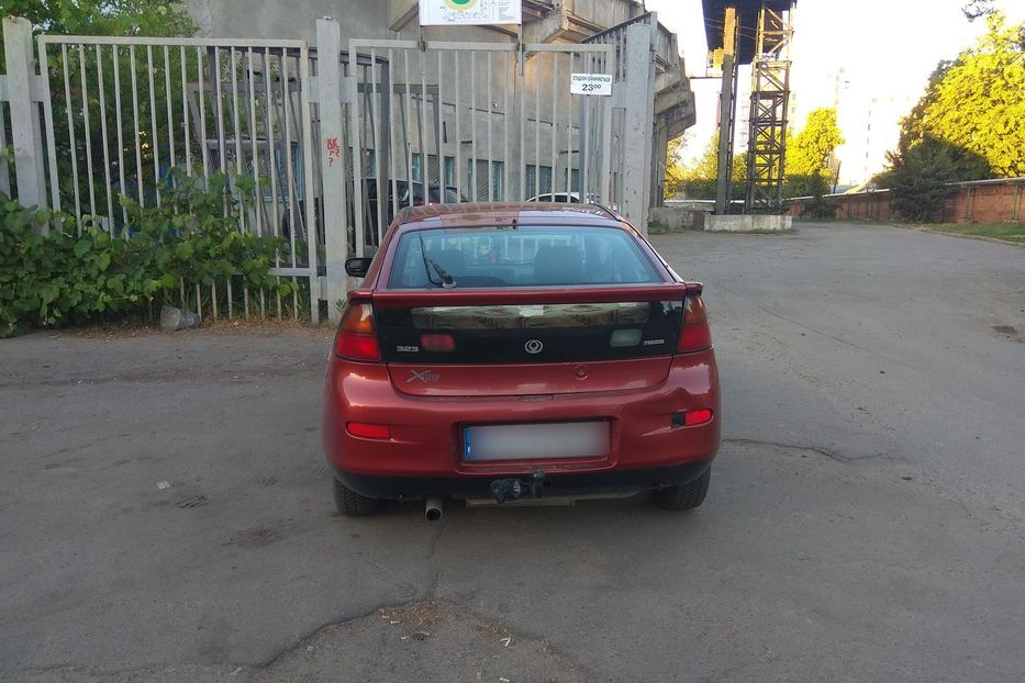 Продам Mazda 323 1997 года в Виннице