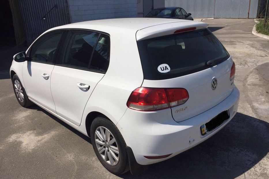 Продам Volkswagen Golf  VI 2012 года в Киеве