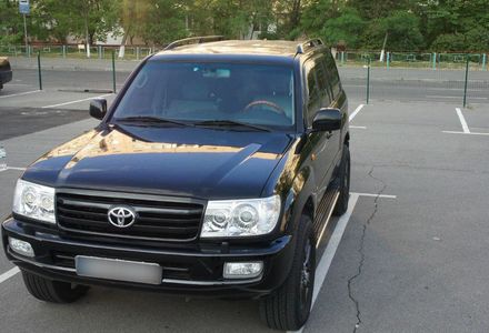 Продам Toyota Land Cruiser 100 2004 года в Киеве