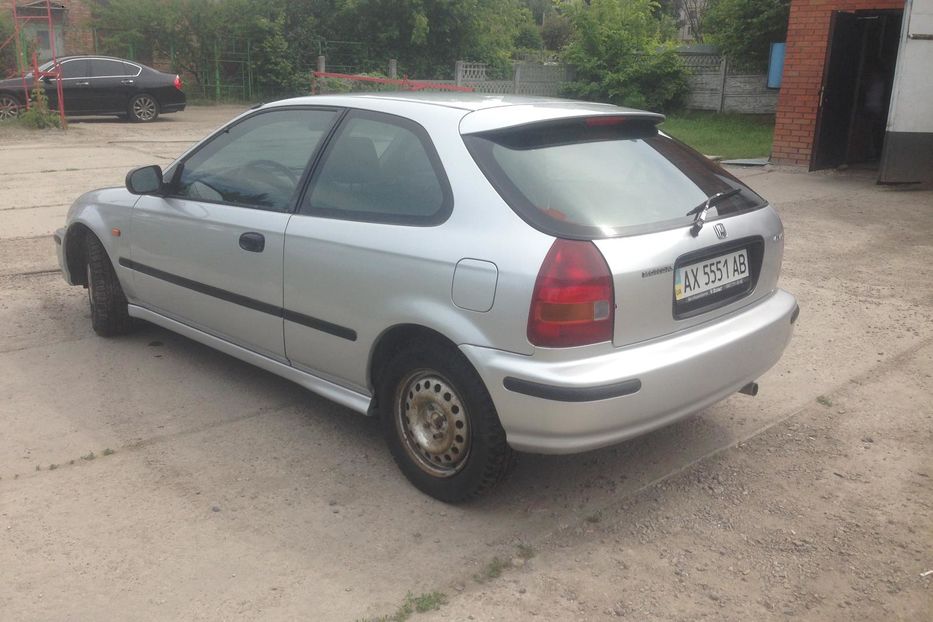 Продам Honda Civic 1998 года в Харькове