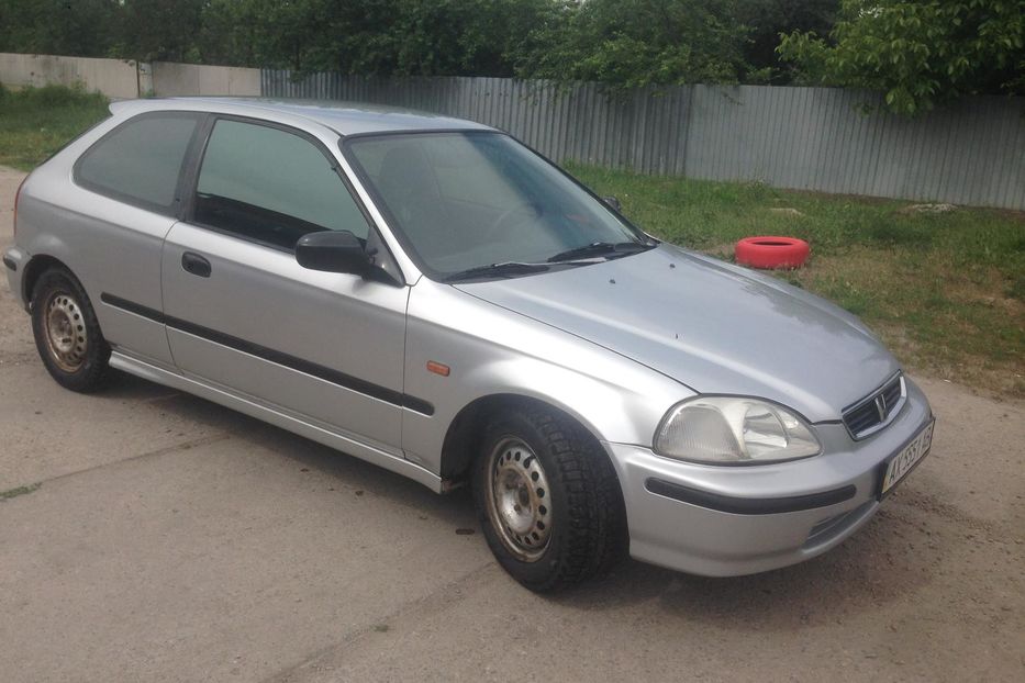 Продам Honda Civic 1998 года в Харькове