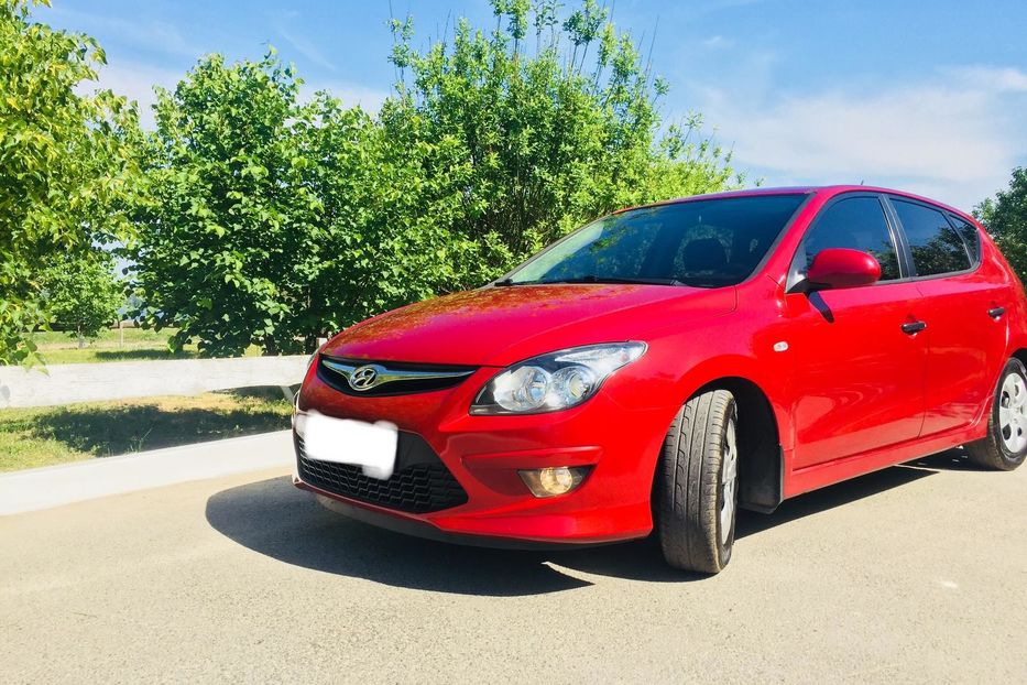 Продам Hyundai i30  2010 года в Днепре