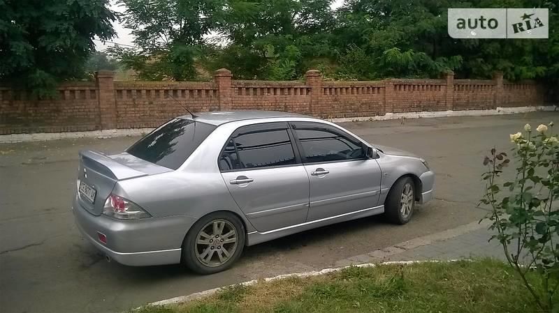 Продам Mitsubishi Lancer 2.0 sports  2007 года в Черновцах