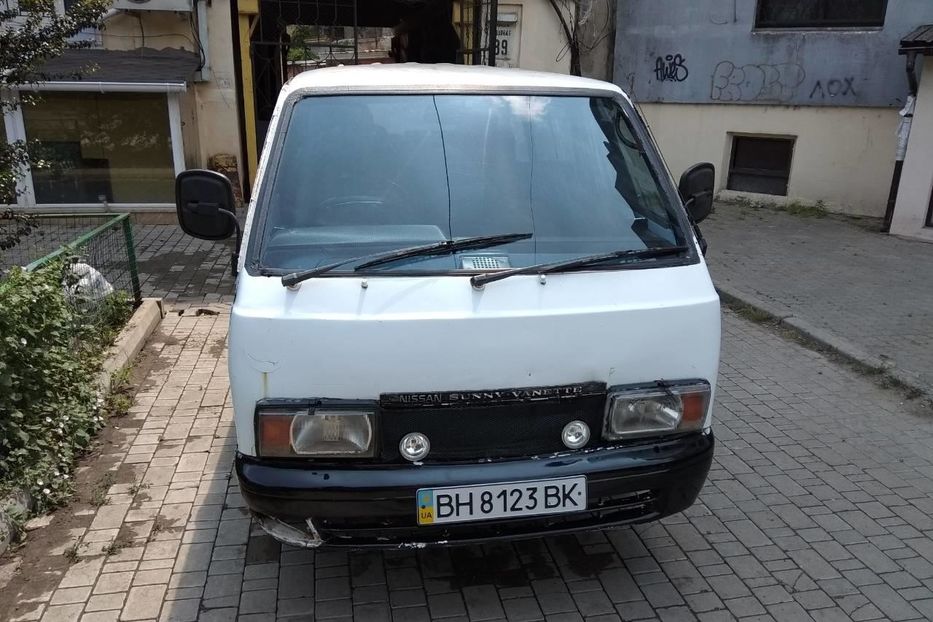 Продам Nissan Vanette пасс. 1979 года в Одессе