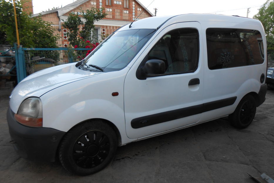 Продам Renault Kangoo пасс. 2002 года в Луцке