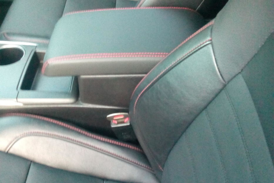 Продам Toyota Camry Sport Edition 2015 года в Киеве