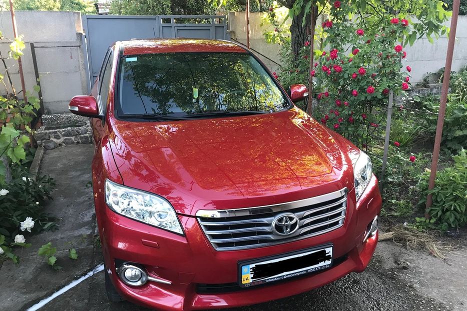 Продам Toyota Rav 4 2012 года в Днепре