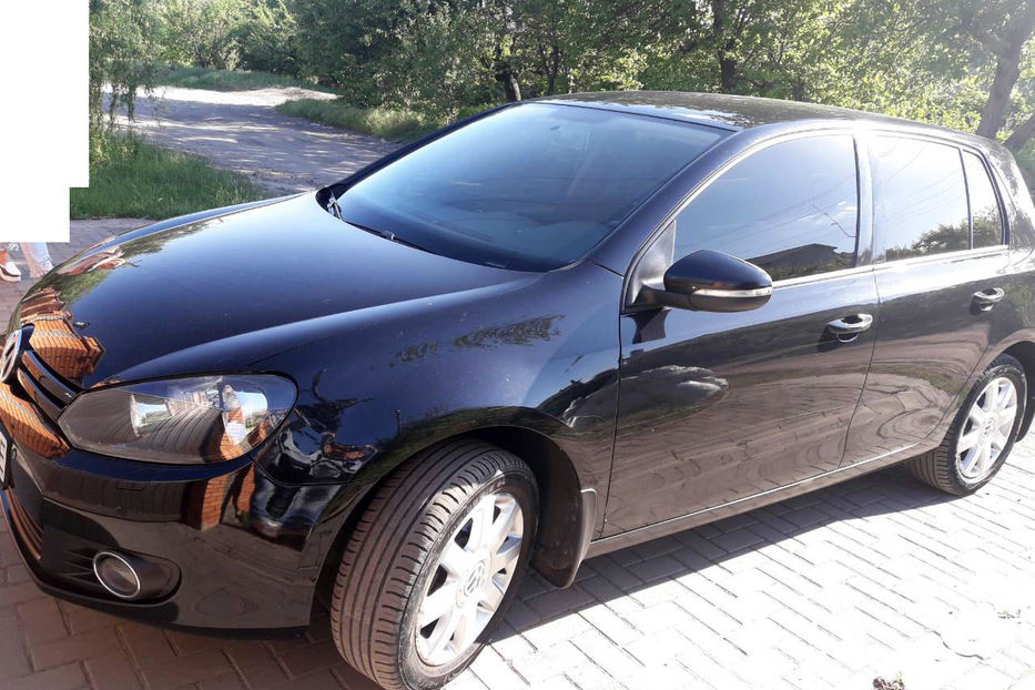 Продам Volkswagen Golf  VI 1.6 TDI 2011 года в Киеве