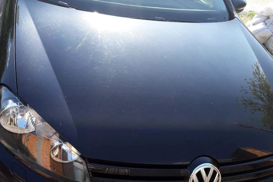 Продам Volkswagen Golf  VI 1.6 TDI 2011 года в Киеве