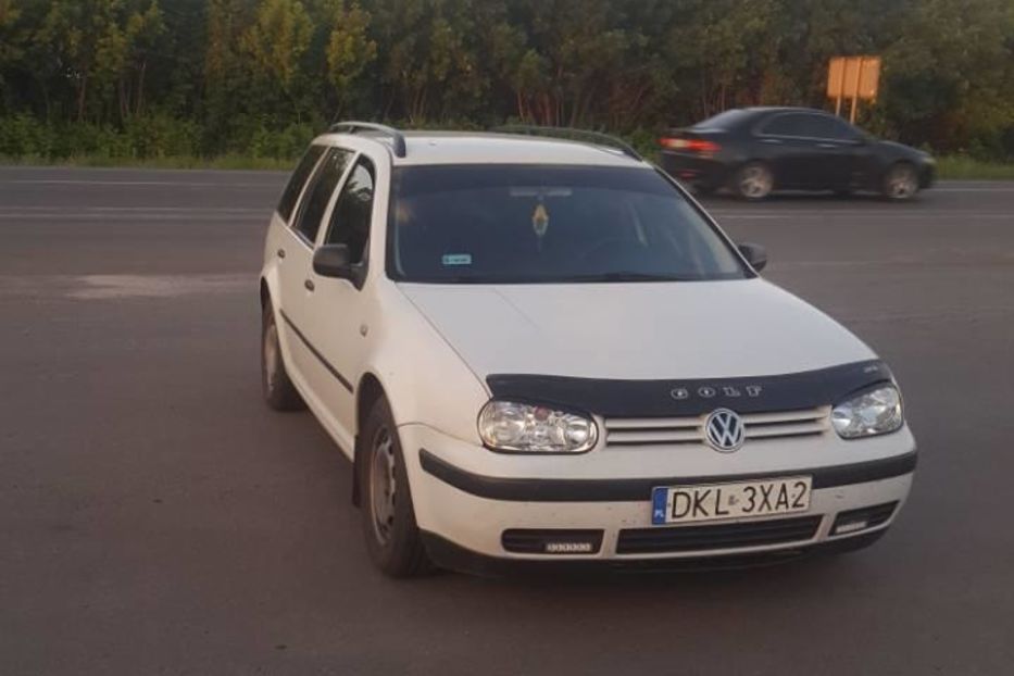 Продам Volkswagen Golf  VI 2000 года в Ровно